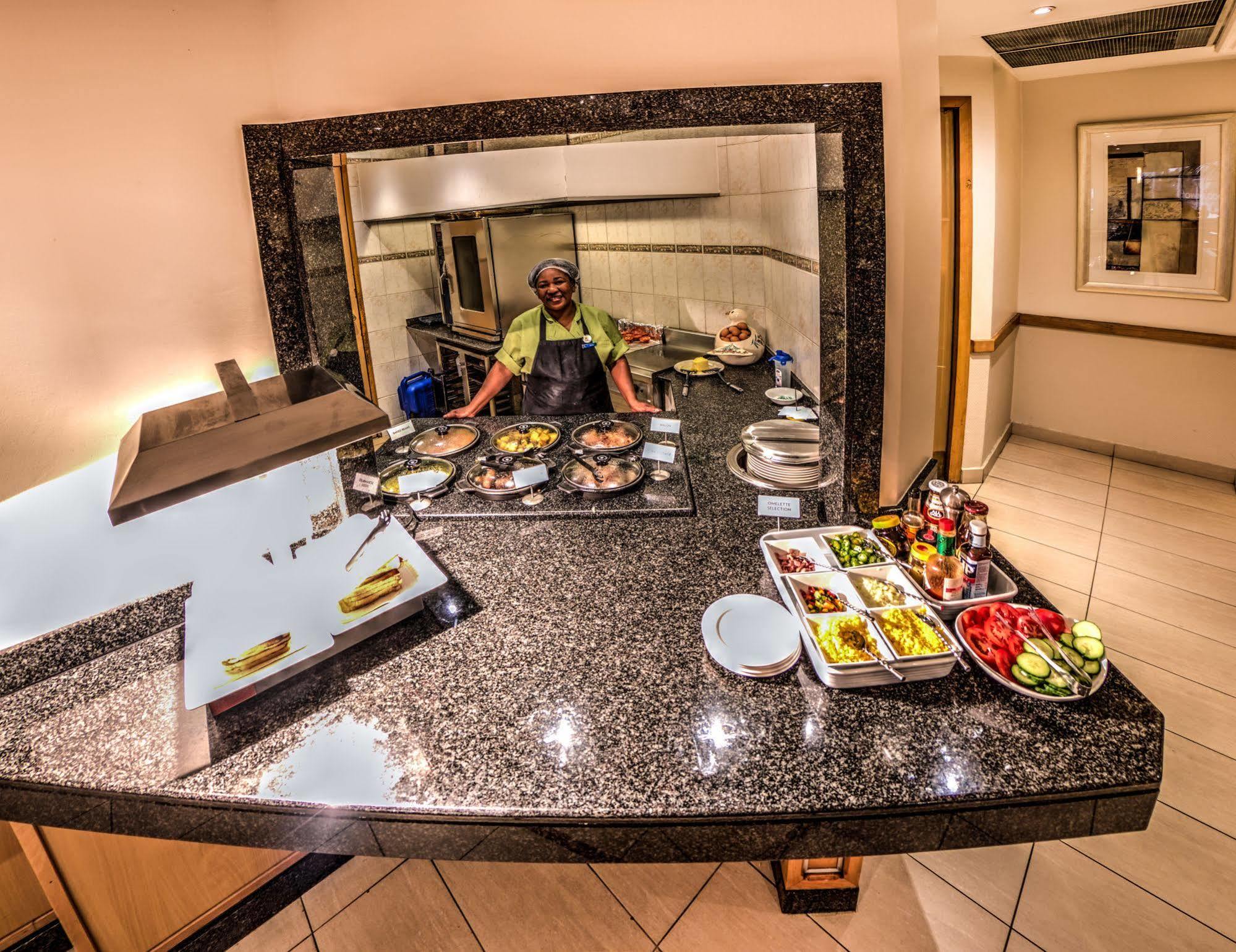 קמפטון פארק Town Lodge Johannesburg Airport מראה חיצוני תמונה